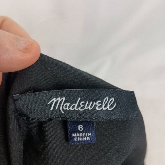 MADEWELL Dark Floral Cottage,Y2K,Dainty Feminine Girlhoodcore V-Neck Dress(#831) - Picture 2 of 11